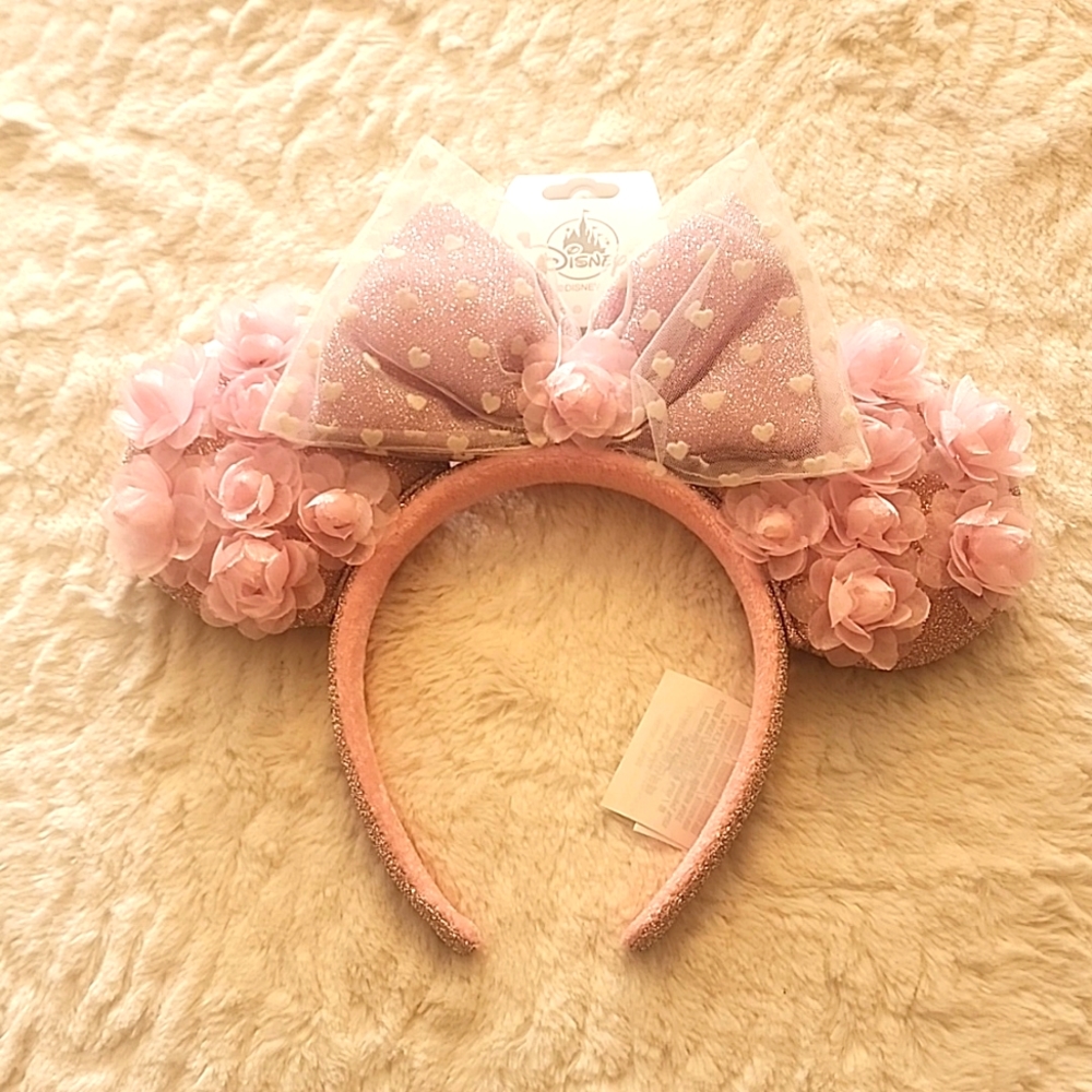 Disney Parks 2023 Valentines Pink RosebudWhite Hearts Minnie Ears Headband